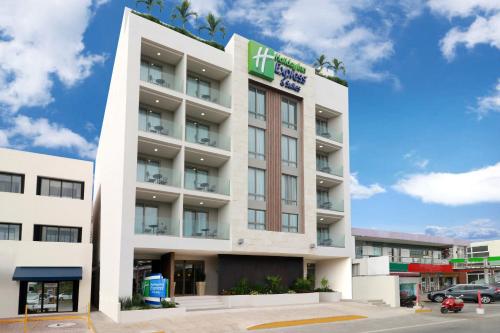 Фотография гостиницы Holiday Inn Express & Suites - Playa del Carmen, an IHG Hotel
