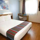 Фотография гостиницы Travelodge Barcelona Poblenou