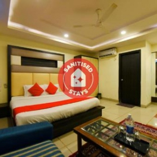 Фотография гостиницы FabExpress Tip Top Plaza