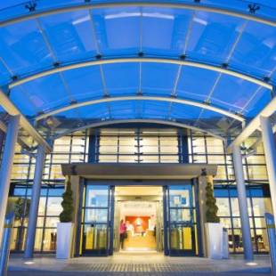 Фотографии гостиницы 
            Burleigh Court Hotel and Leisure