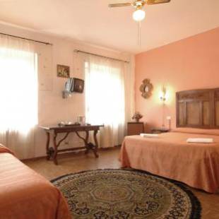 Фотографии гостиницы
Hotel Dali