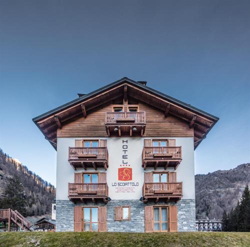 Фотография гостиницы Hotel Lo Scoiattolo