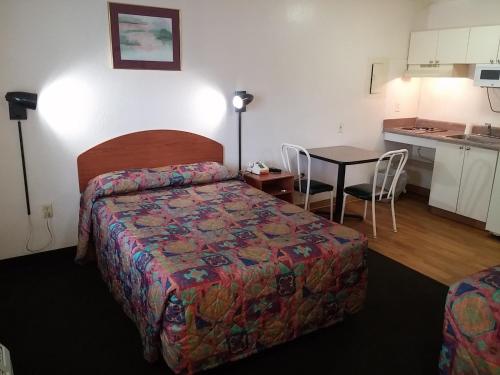 Фотография гостиницы InTown Suites Extended Stay Memphis TN - Hickory Hill