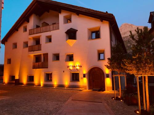 Фотографии гостиницы
Arsa Lodge Silvaplana