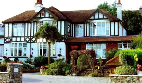 Фотографии мини отеля
Newton House