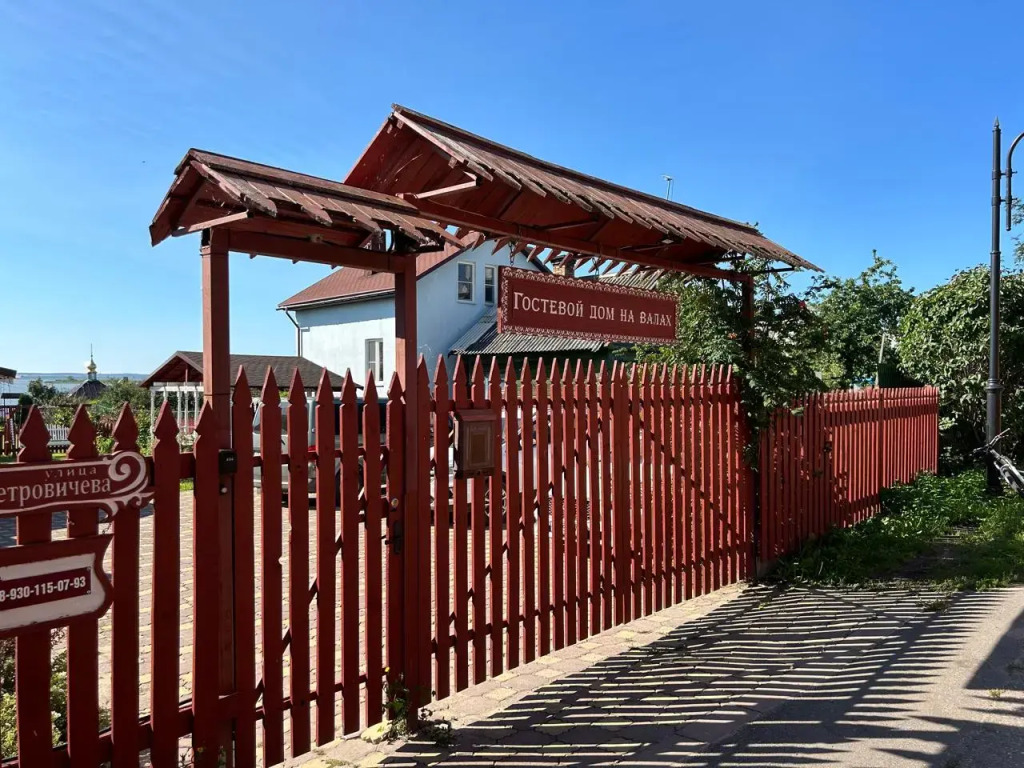 Фотография Коттеджа Частный дом Котедж на берегу озера Неро