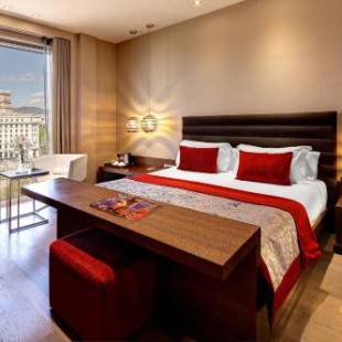 Фотографии гостиницы
Olivia Plaza Hotel