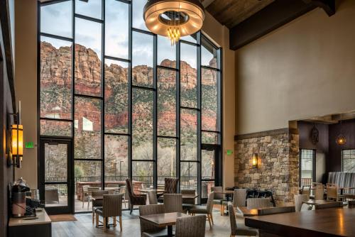 Фотография гостиницы SpringHill Suites by Marriott Springdale Zion National Park