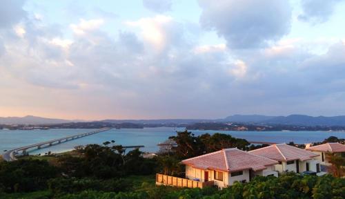 Фотография гостевого дома Ocean Hills Kouri