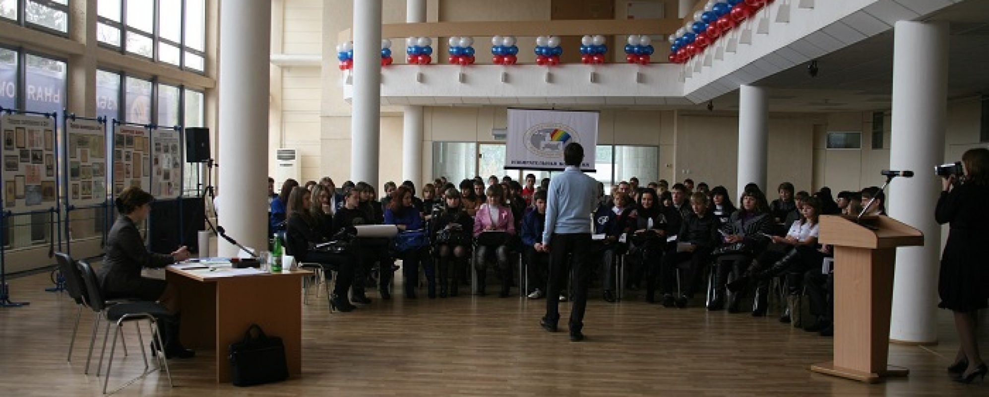 Фотографии фойе Выставочный зал Ростовского ОДНТ