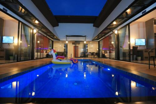 Фотография гостиницы Thames Tara Pool Villa Rawai Phuket - SHA Extra Plus