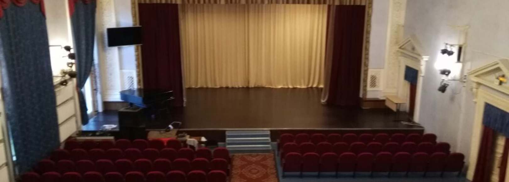 Фотография концертного зала Большой театрально-концертный зал