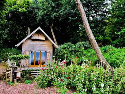 Фотография гостевого дома Chalet Bord de Mer CLS Deauville