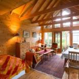 Фотография гостевого дома Beautiful Cottage in Hveragerdi