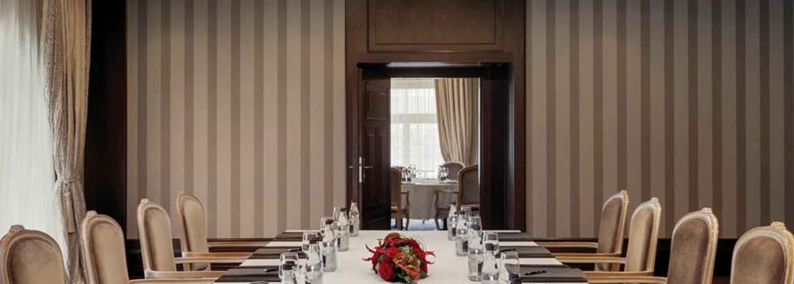 Фотография банкетного зала Палех