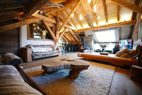 Фотография гостевого дома chalet coup de coeur+véhicule 4*4 ; 9 places à dispo