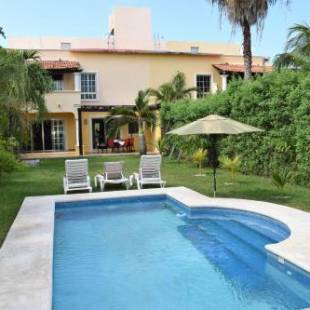 Фотографии мини отеля
Cancun-Soho B&B