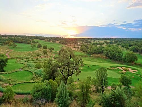Фотография гостевого дома Elements Private Golf Reserve