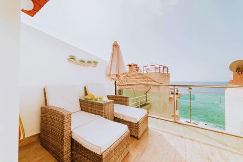 Фотография гостевого дома Paul do Mar Beach House