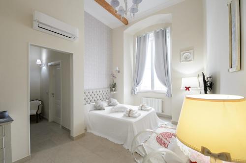 Фотография мини отеля Milcovich Suites