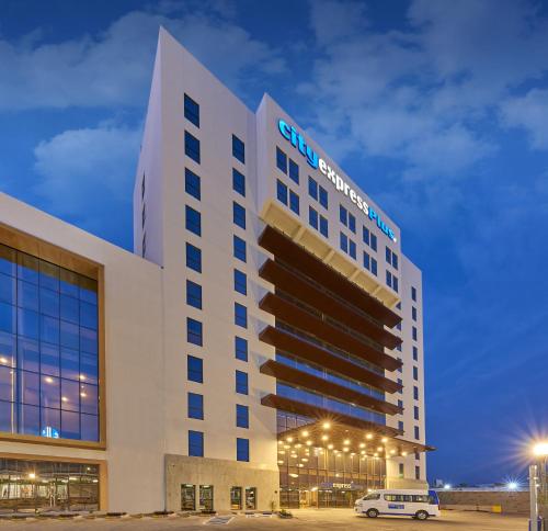 Фотография гостиницы City Plus Leon Centro de Convenciones