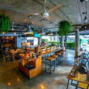 Фотографии гостиницы
Siri Oriental Bangkok Hotel - SHA Extra Plus