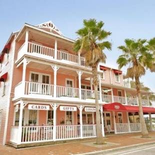 Фотографии гостиницы
The Riverview Hotel - New Smyrna Beach