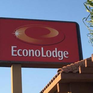 Фотографии гостиницы
Econo Lodge