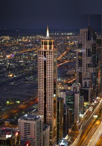 Фотография гостиницы The Tower Plaza Hotel Dubai