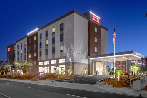 Фотография гостиницы Hampton Inn & Suites Irvine/Orange County Airport