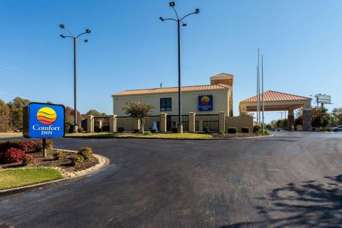 Фотография гостиницы Comfort Inn Brownsville I-40
