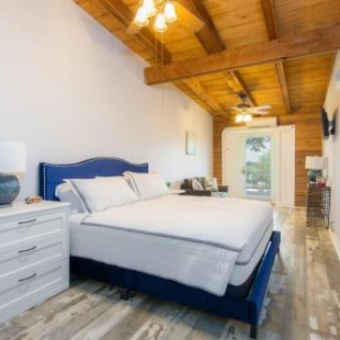 Фотография гостиницы Darien Dockside Inn