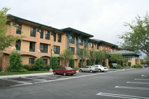 Фотография гостиницы Hampton Inn & Suites Agoura Hills