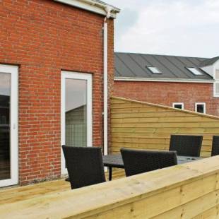 Фотографии гостевого дома
Three-Bedroom Holiday home in Rømø 32