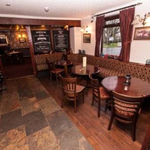 Фотографии мини отеля
The Chequers Inn