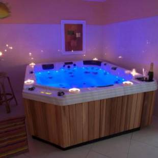 Фотографии гостевого дома 
            Le Domaine du Verger gîtes et SPA