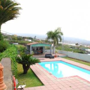 Фотографии гостевого дома
La Camuesa-Adults Only