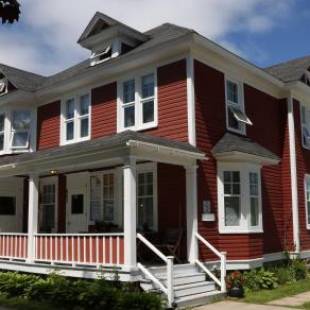 Фотографии мини отеля
Complexe d'hébergement la Maison touristique Dugas