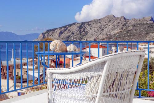 Фотографии гостевого дома 
            Aeginia 1- Breathtaking sea view house in Perdika