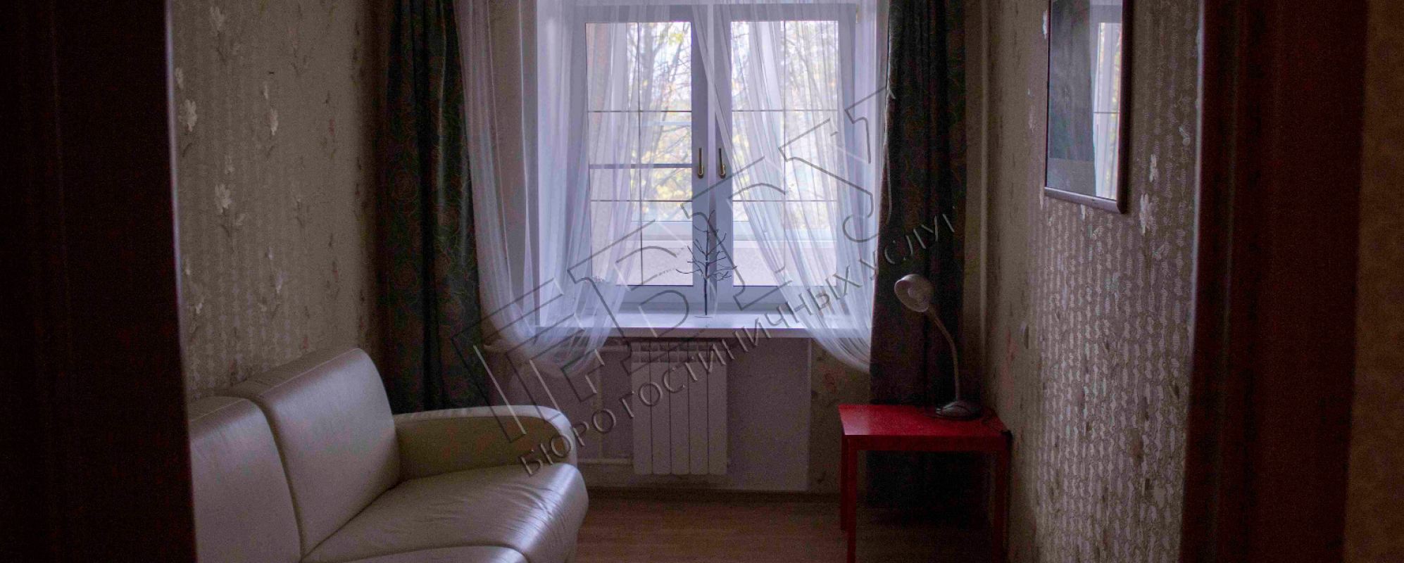 Фотографии Жилья посуточно Двухкомнатная квартира Люкс на пр. Героев