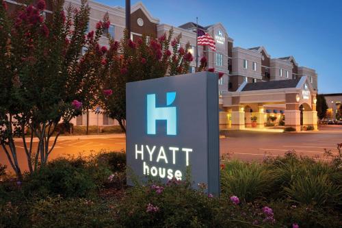 Фотография гостиницы Hyatt House Pleasant Hill