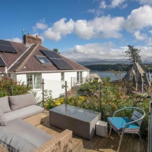 Фотография гостевого дома Rhianfa Cottage