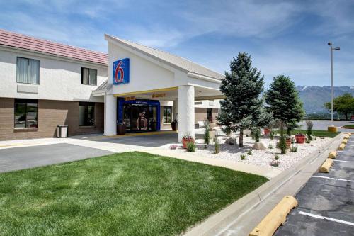 Фотография гостиницы Motel 6-Ogden, UT - Riverdale