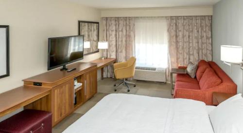 Фотография гостиницы Hampton Inn & Suites Middleburg, Fl