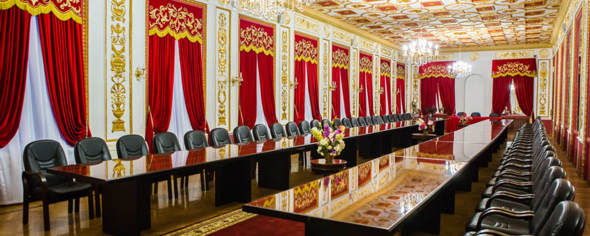 Фотографии конференц-зала Конференц-зал Краснодарской филармонии