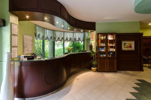 Фотография гостиницы Hotel Santacroce Meeting