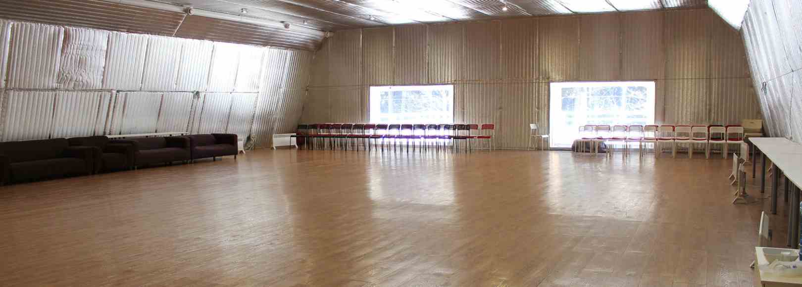 Фотография конференц-зала Большой зал с открытой верандой