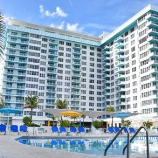 Фотографии апарт отеля
Seacoast Suites on Miami Beach