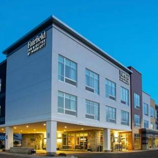 Фотографии гостиницы 
            Fairfield Inn & Suites By Marriott Duluth Waterfront
