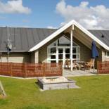 Фотография гостевого дома Three-Bedroom Holiday home in Hemmet 35